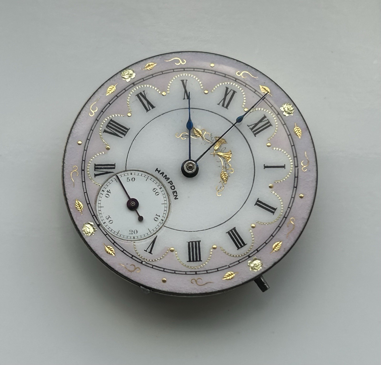 Antique Hampden Pocket Watch Movement – Grade 220 – 17 Jewels – Very Nice Dial