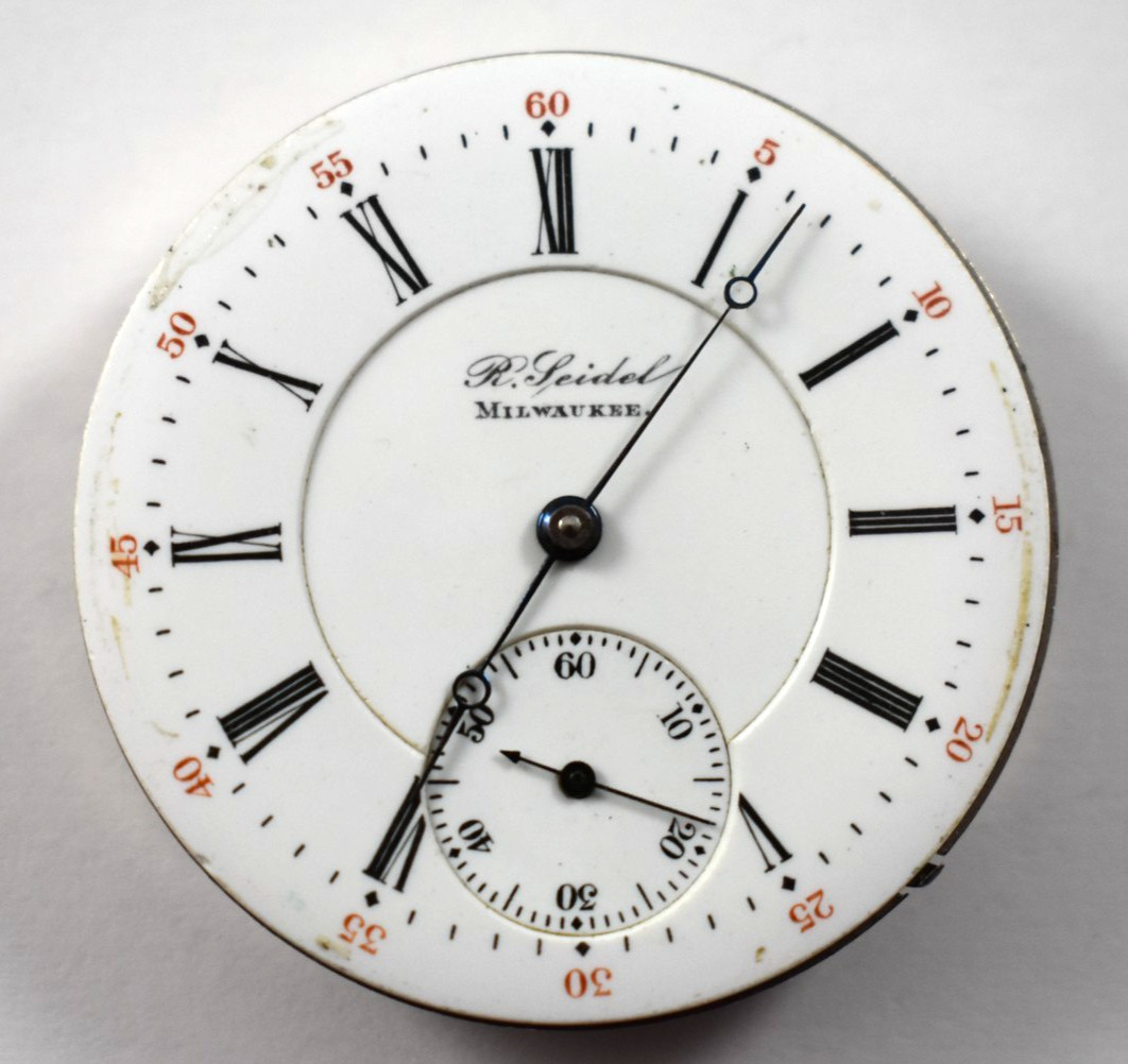 Vintage Illinois Grade 184 16s 17J Hunting Pocket Watch Movement lot.ed
