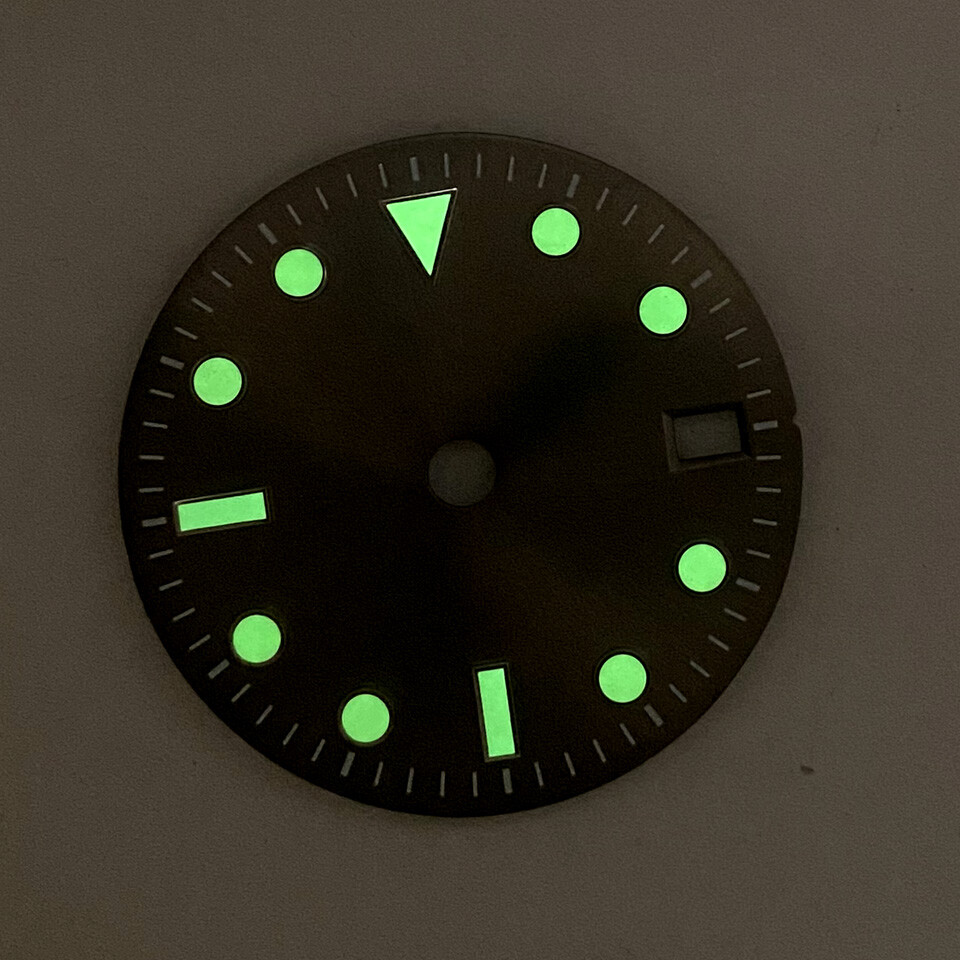 29MM Sunburst Dial No Logo GMT Dial Green Luminefor Japan NH34 Movement