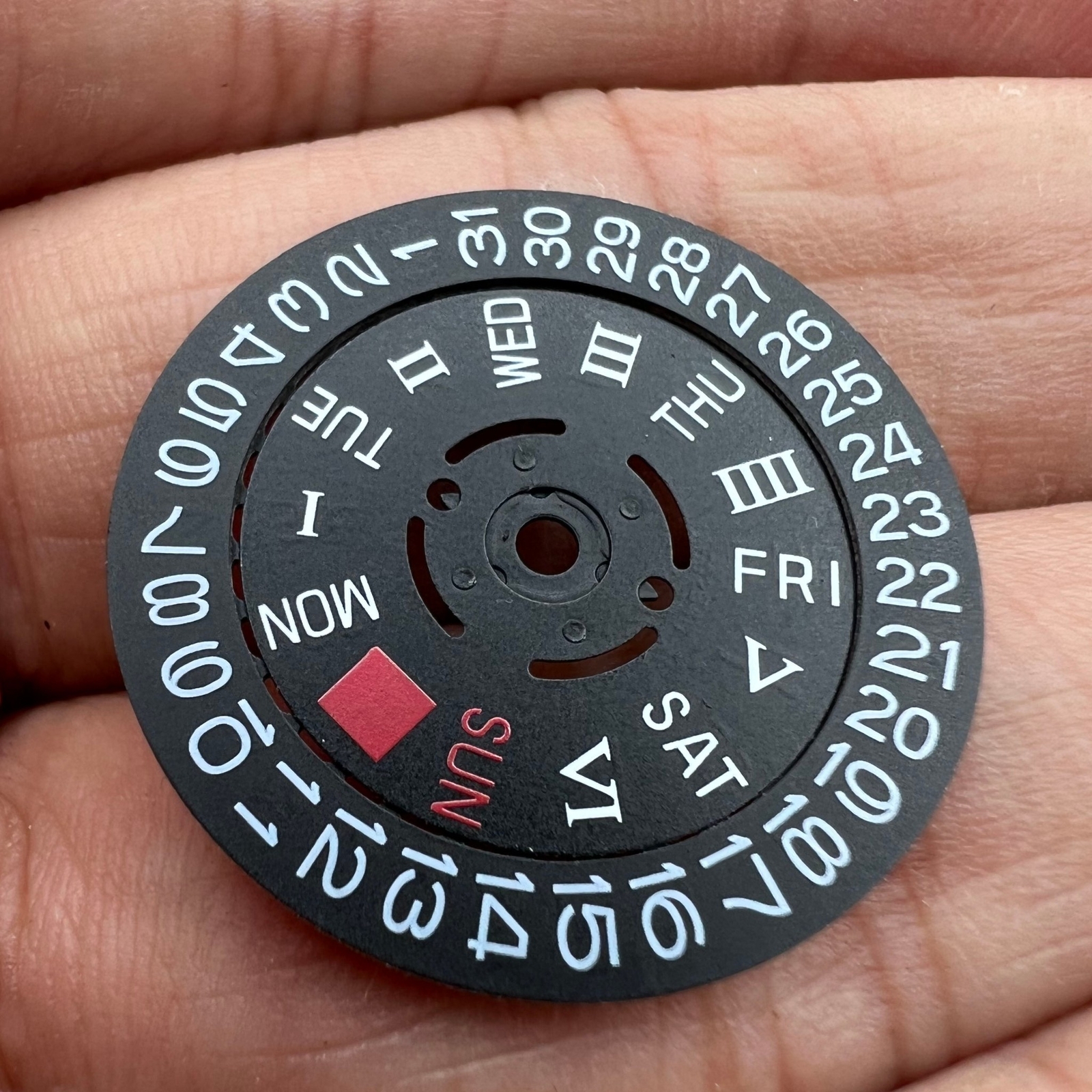 Black Date Disk Wheel Week Roman English Font for NH36 Movement Position 3.8