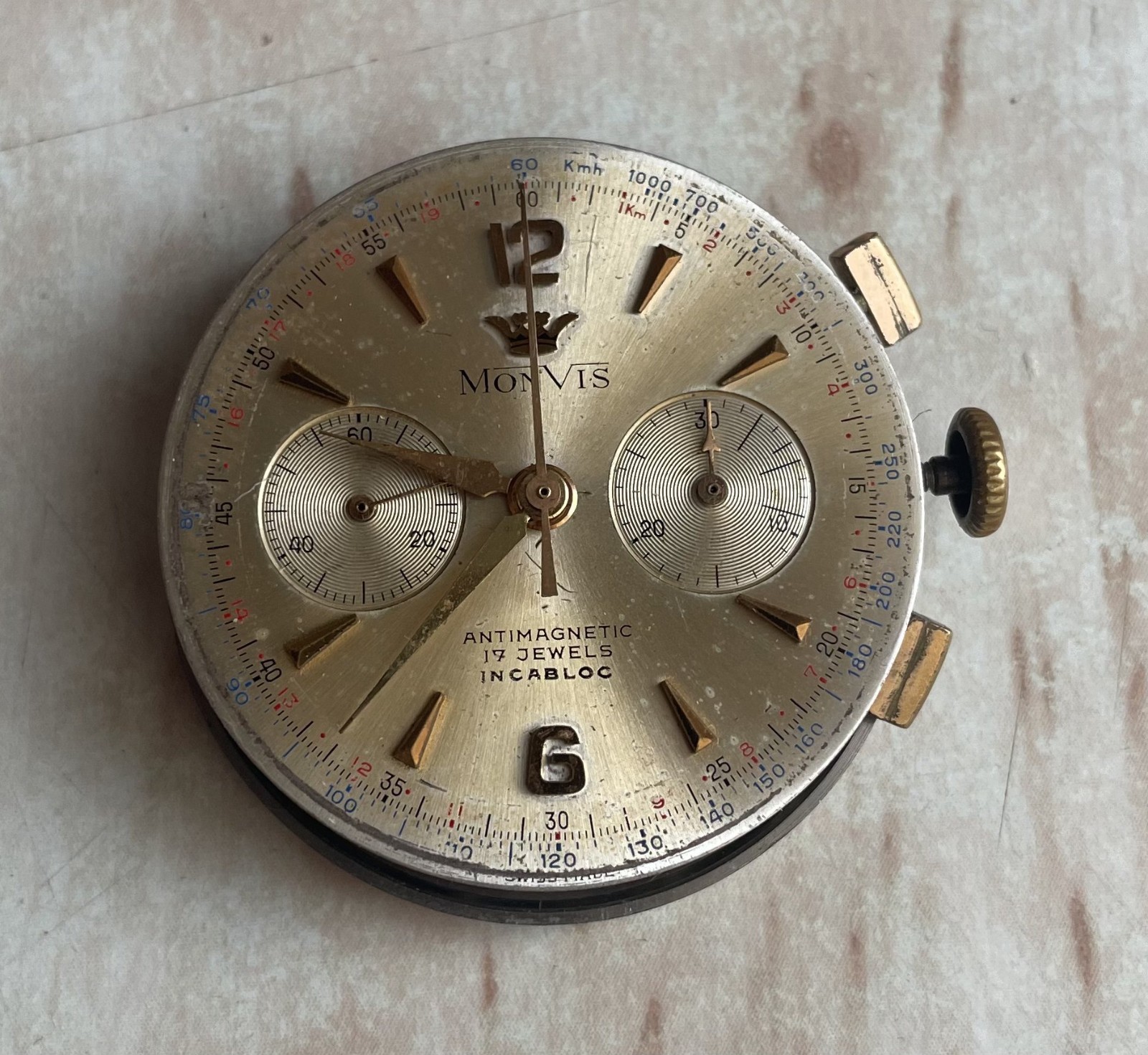 Vintage MONVIS Chronographe Swiss Watch 17 Jewels movement Landeron 48
