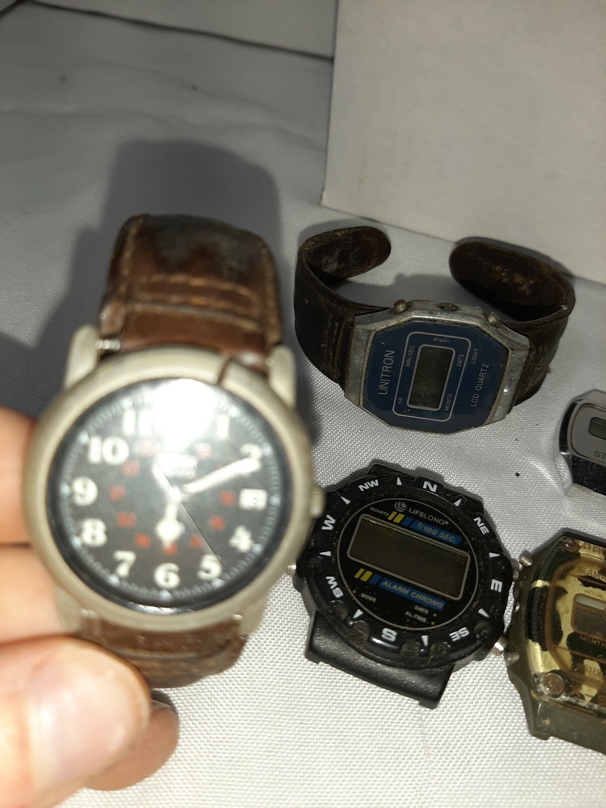 LOT OF VINTAGE WATCH PARTS bands and more timex stellar unitron