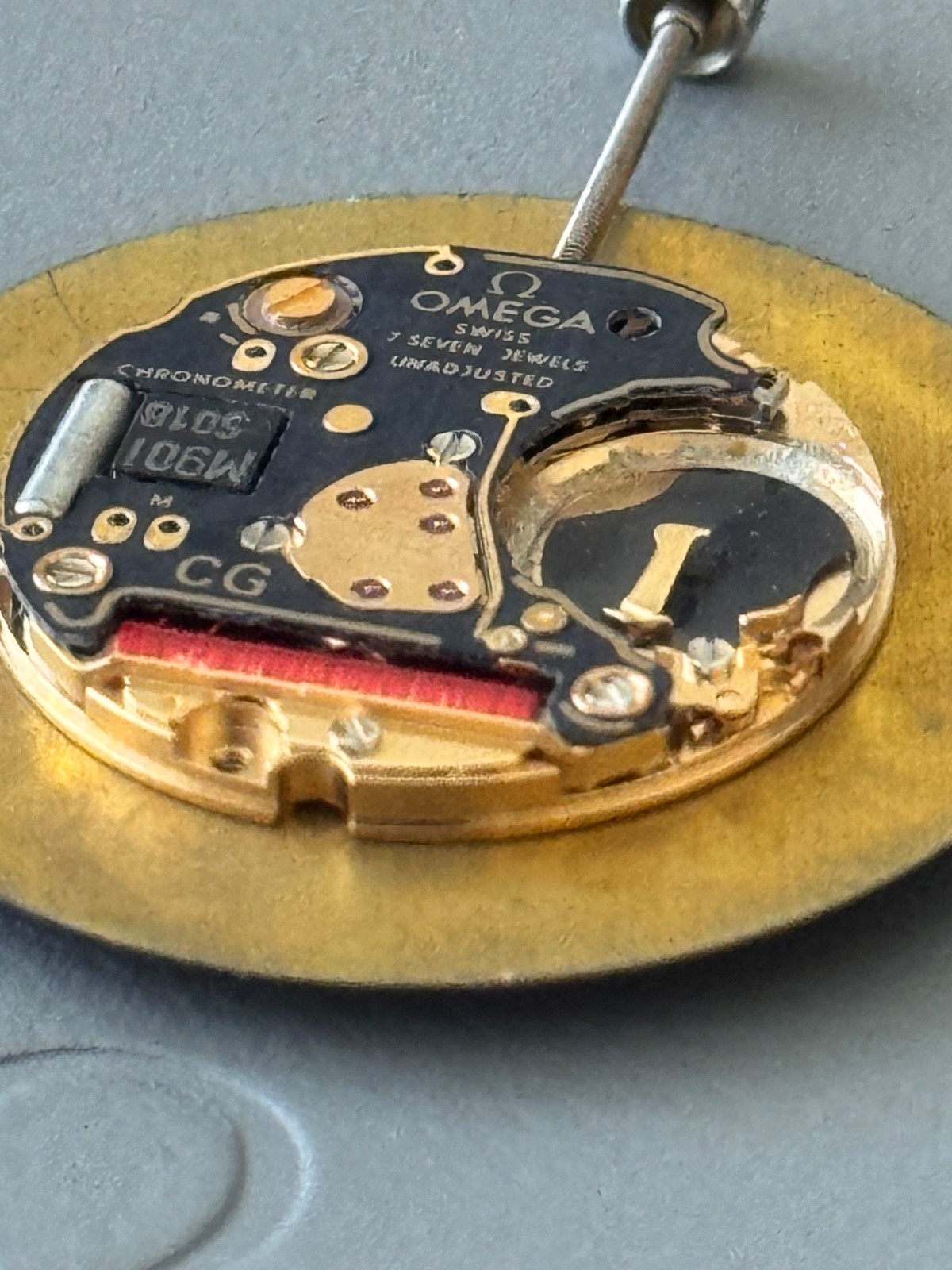 Omega 1427 Quartz Movement – Not Tested – Selling for Parts