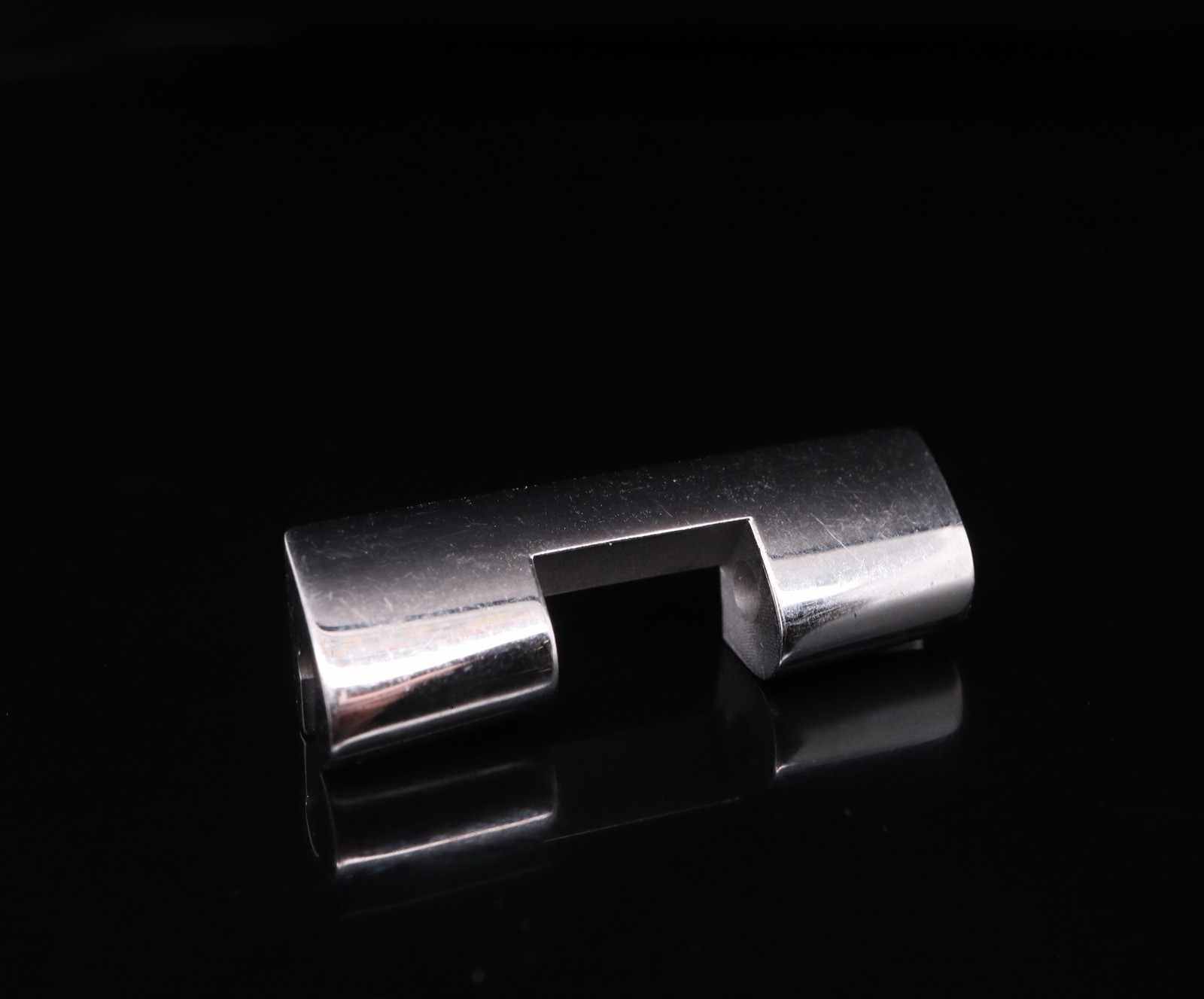 Auth. BREITLING Avenger Steel 22mm End Link 132A