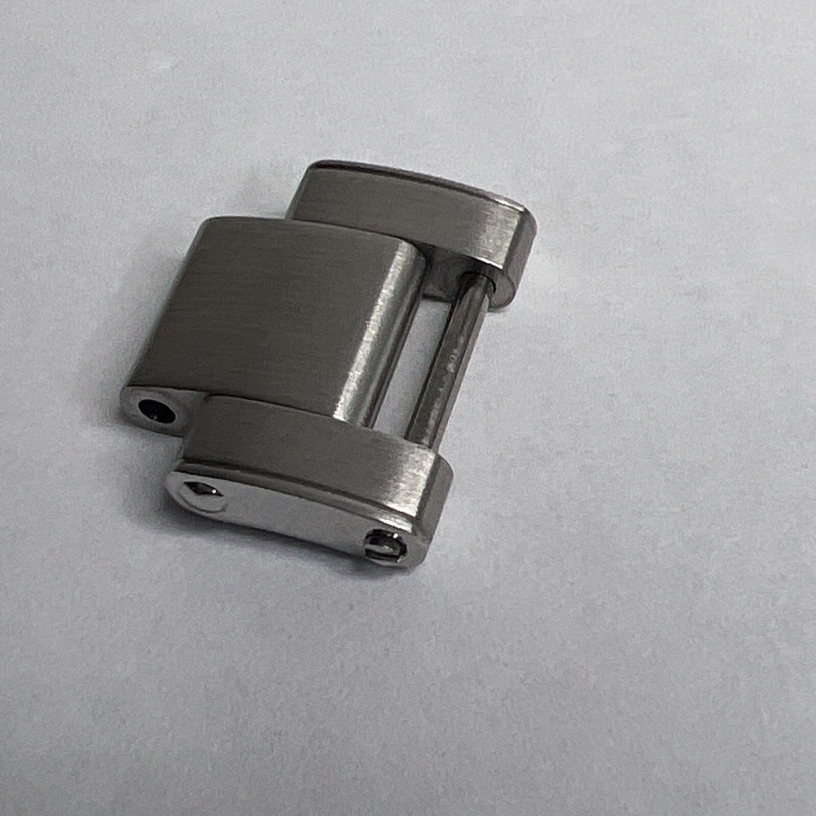 Tudor 16mm Stainless Steel Rivet Link for Tudor Black Bay 58 79030 Authentic OEM