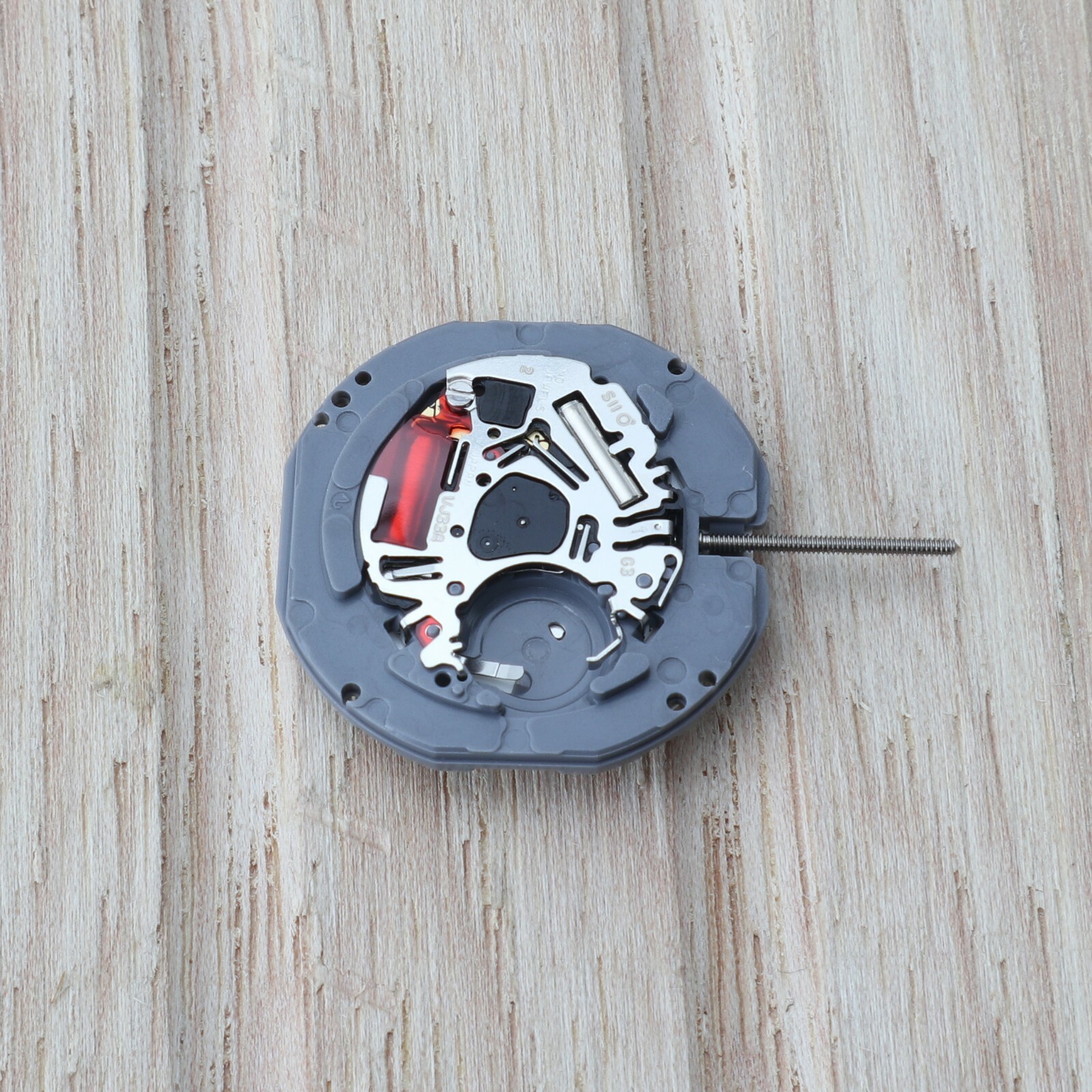 HATTORI VJ33 Genuine Watch Movement New Old Stock Watchmakers Parts Repairs