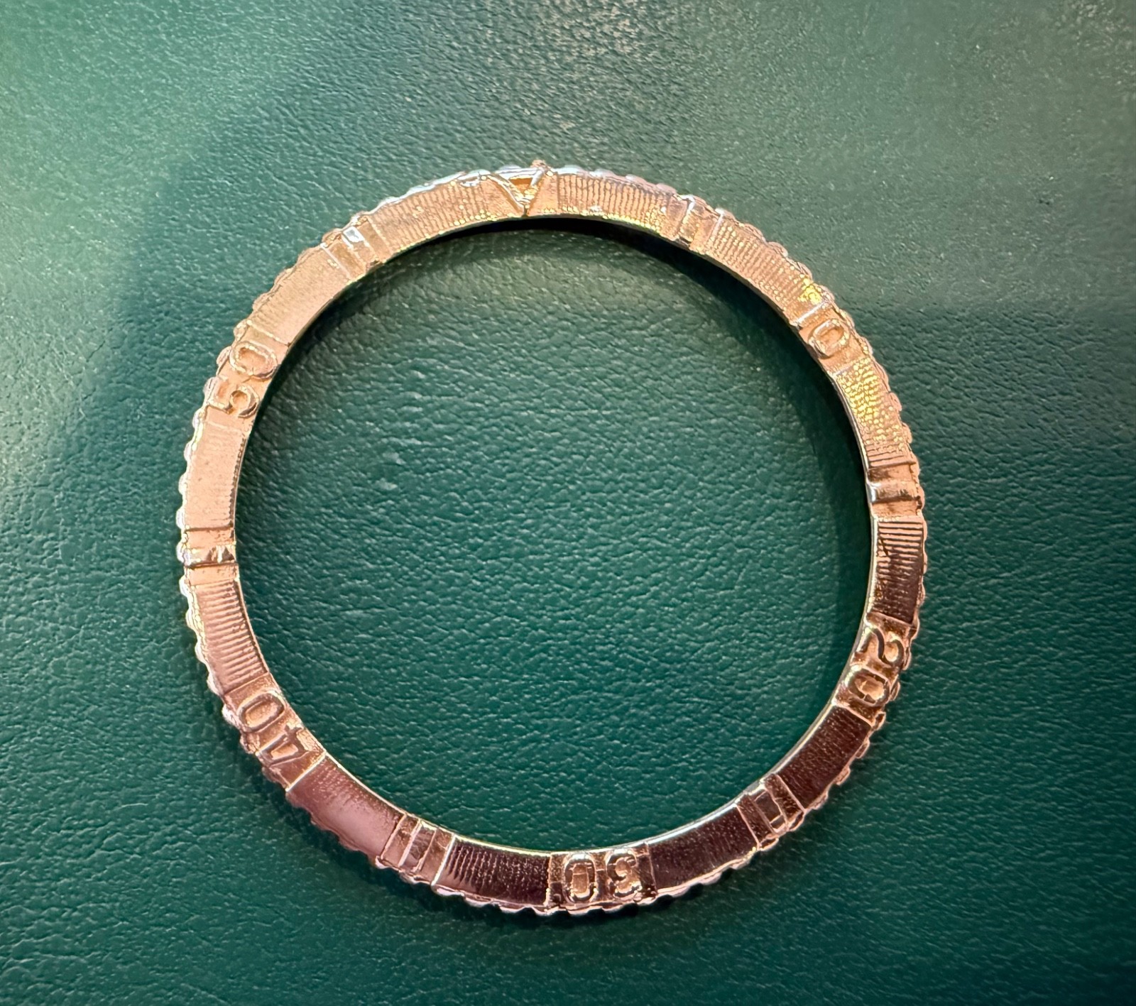 Rolex 6202 Oyster Perpetual Turn-O-Graph 18k Gold Bezel aftermarket