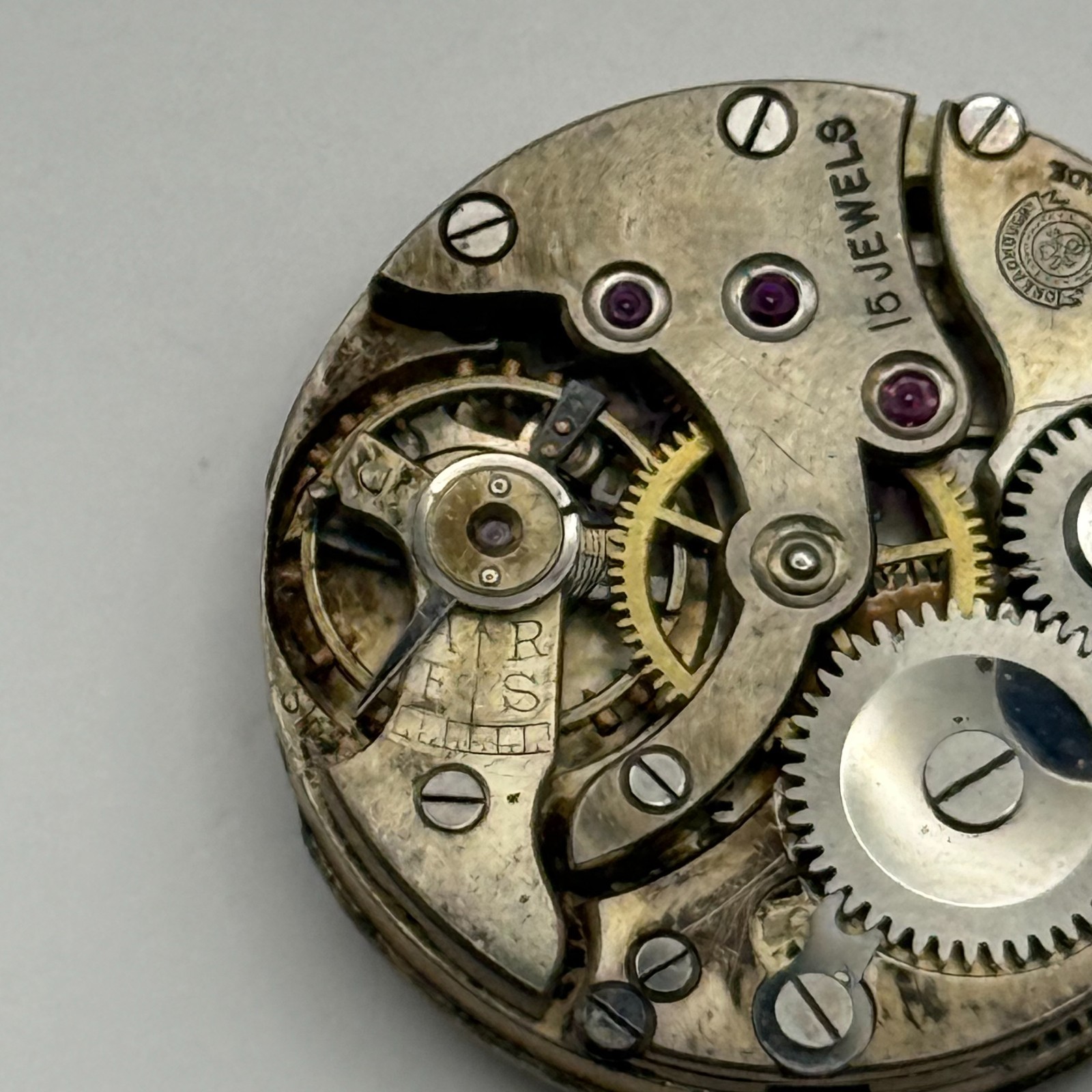 Dreadnought Watch Movement 15 Jewels Sub Seconds Manual Wind Vintage Parts 24.7m