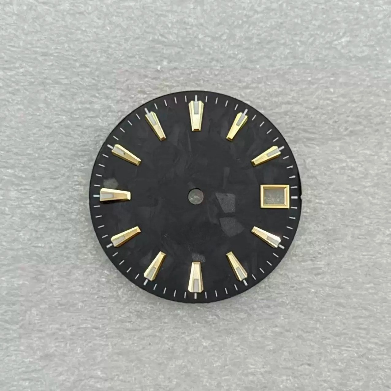 28.5mm Carbon Texture Dial Lume Indices 3H Date Fit Auto Mod Part