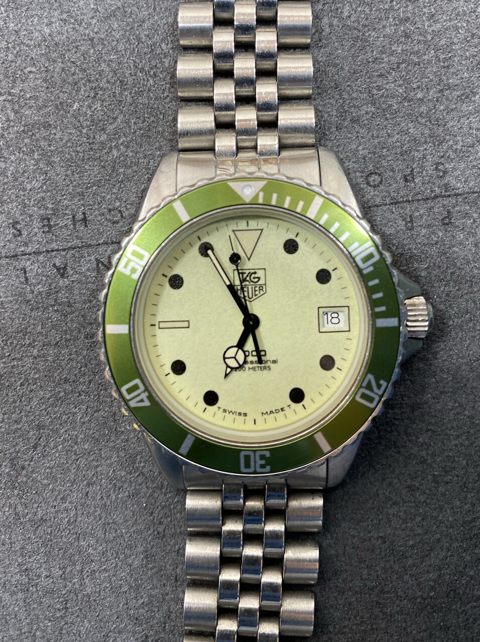 Kermit 16610LV Sub Hulk Green Tag Heuer 1000 Bezel Insert 980.013 980.020