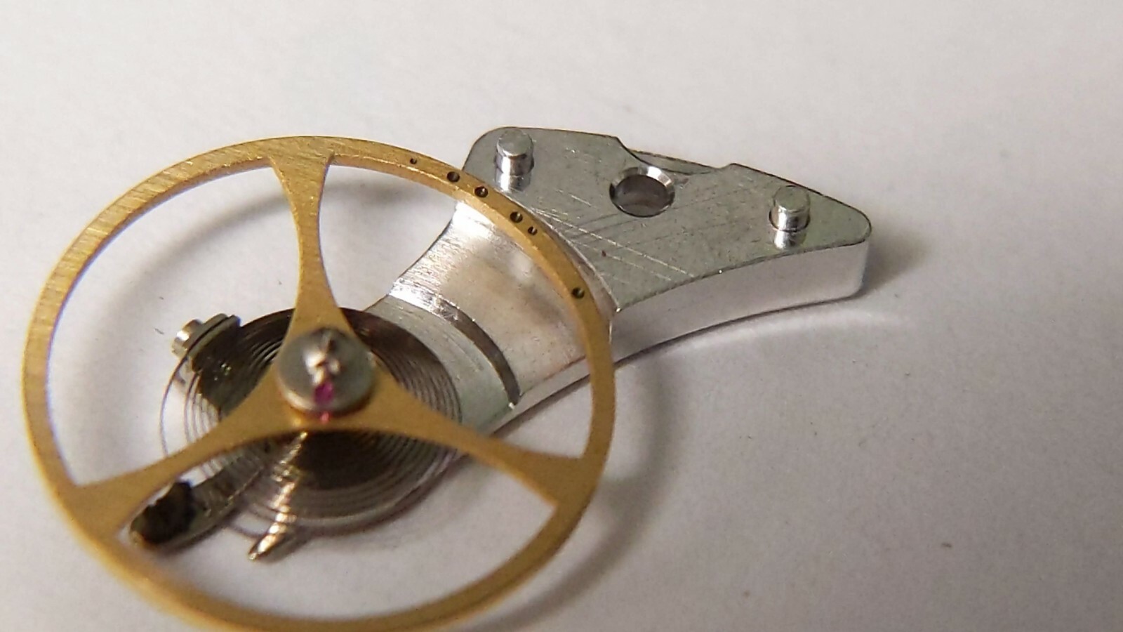 Lecoultre K 866 721 BALANCE COMPLETE WHEEL AND COCK (BRIDGE) AND SCREW great con