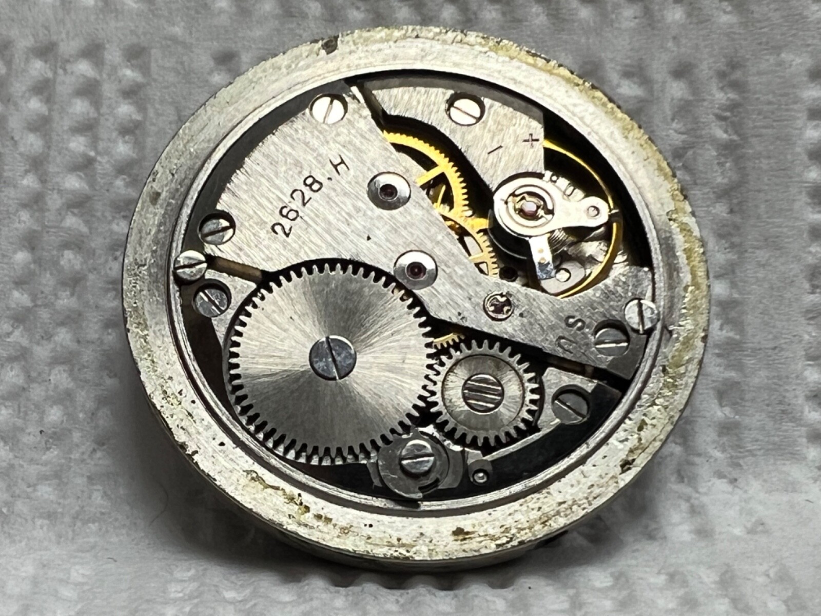 Watch movement USSR Raketa Cal.2628.H. plus Dial. For parts .