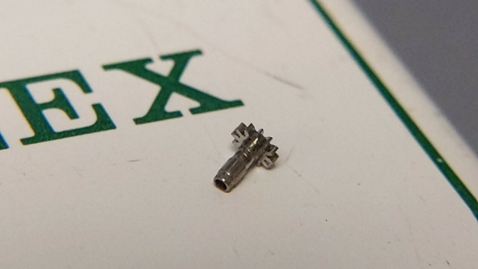 Genuine Rolex 1530 7829 Cannon Pinion Only, no center wheel pre-owned