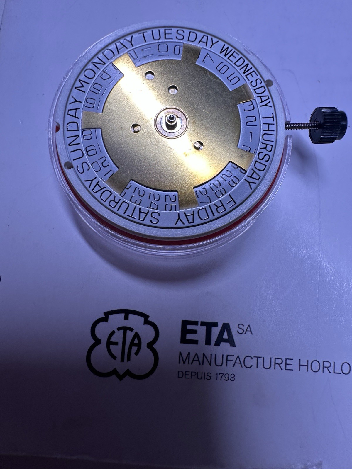 Genuine automatic ETA 2834-2, 25 Jewels white disc date Swiss made