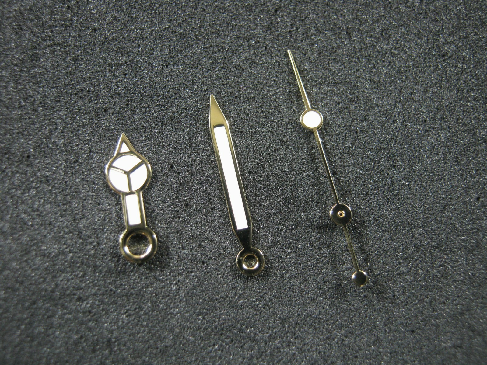 New REPLACEMENT GOLD MERCEDES HANDS for 7S26 / 6309 / 7002 / NH36
