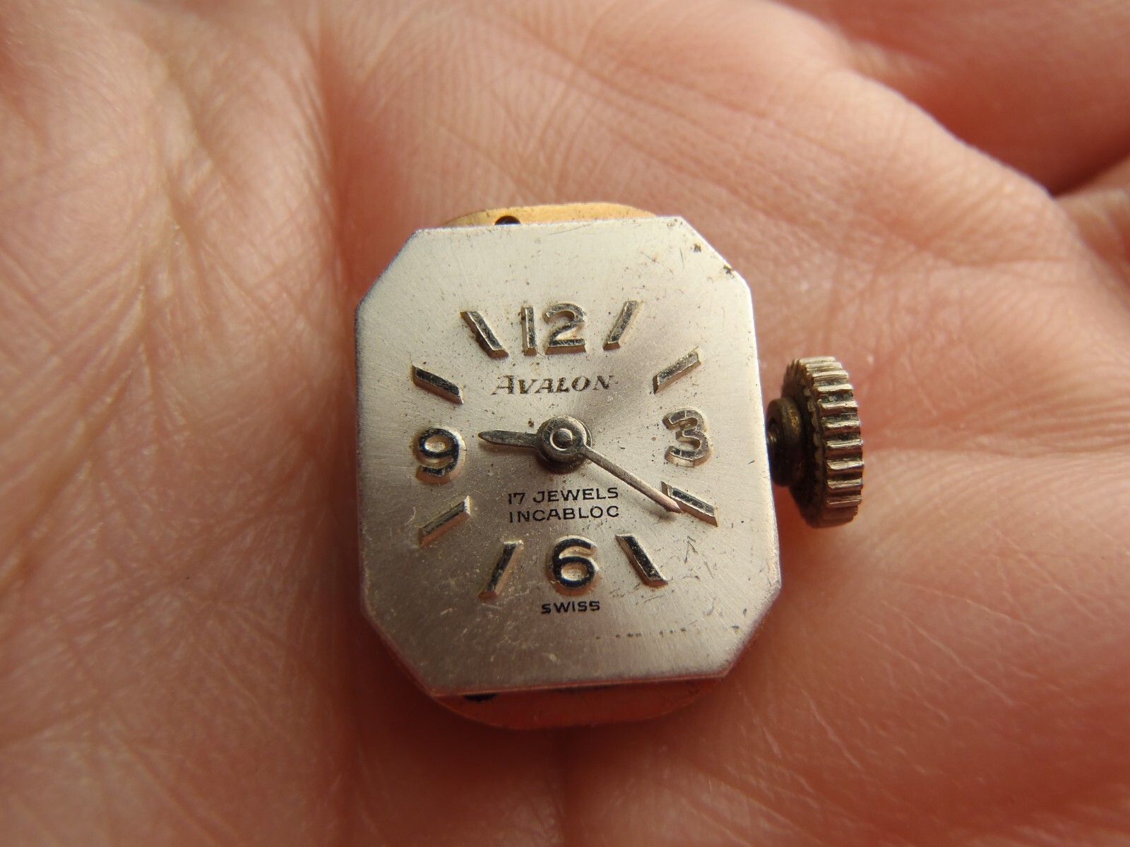 Avalon 6650 Swiss Watch Movement 17J Swiss Manual Wind Running