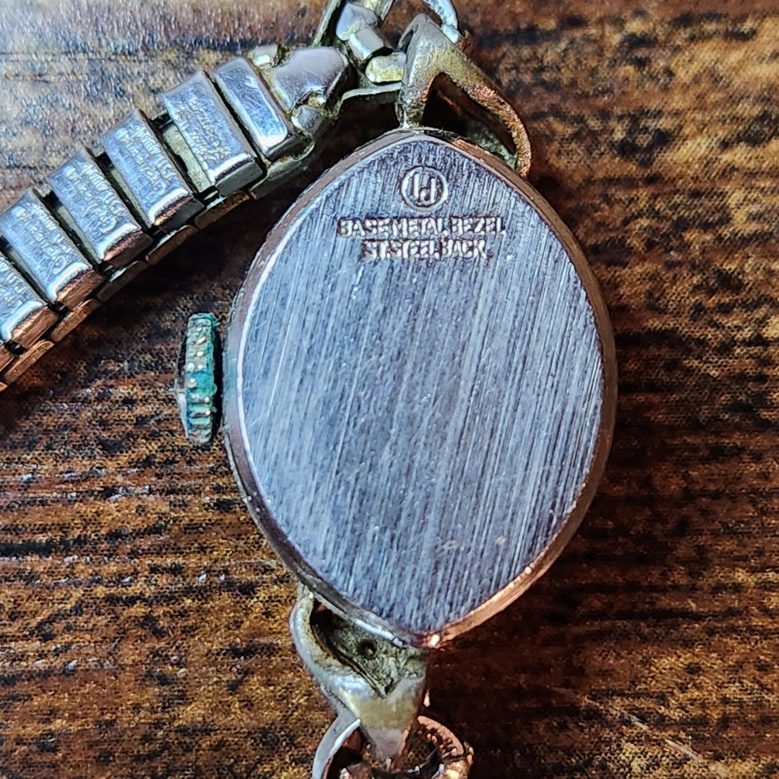 Vintage Watch Lot – Gruen, Benrus, Elgin Trench, Eska 17J, Waltham 17J, Driva