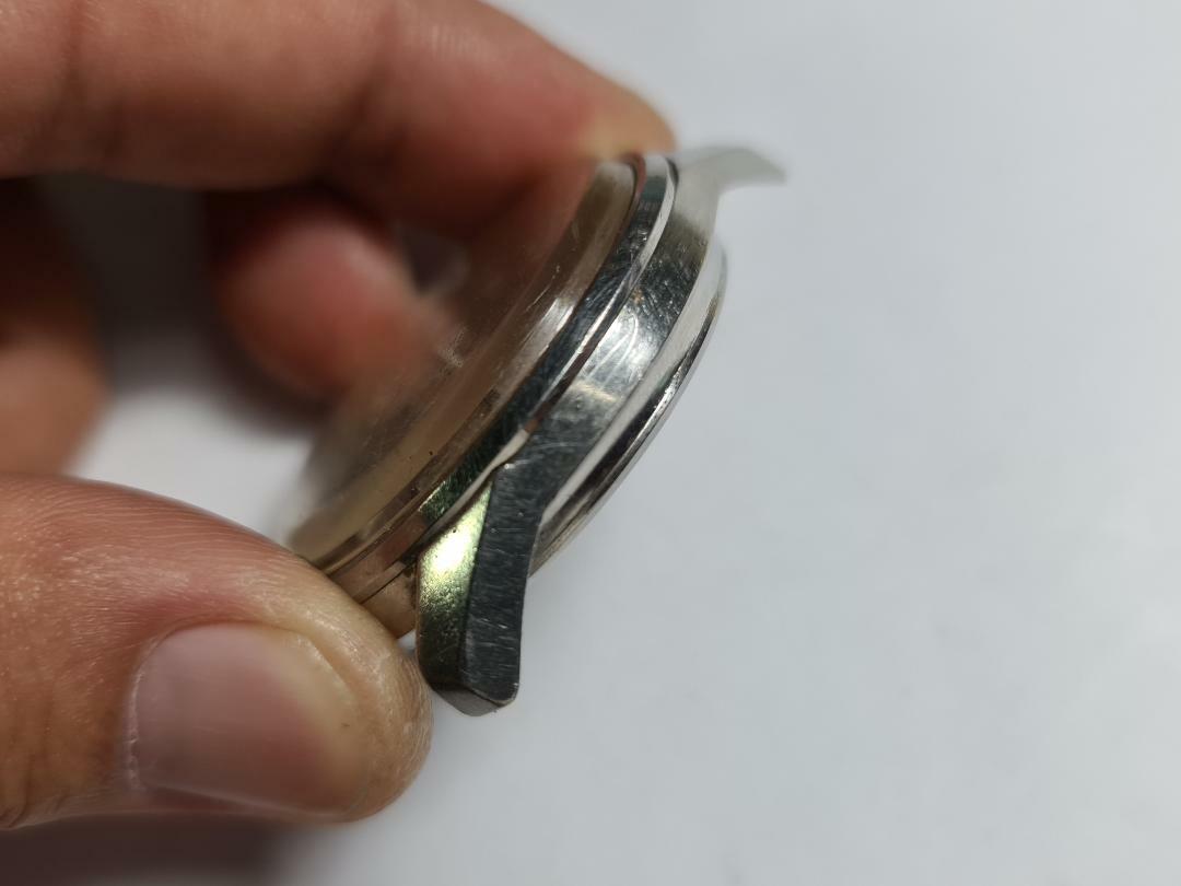 USED WATCH HEAD SEIKO SPORTSMATIC DELUXE DIASHOCK 25 JEWELS 7619-9000 JAN 1967
