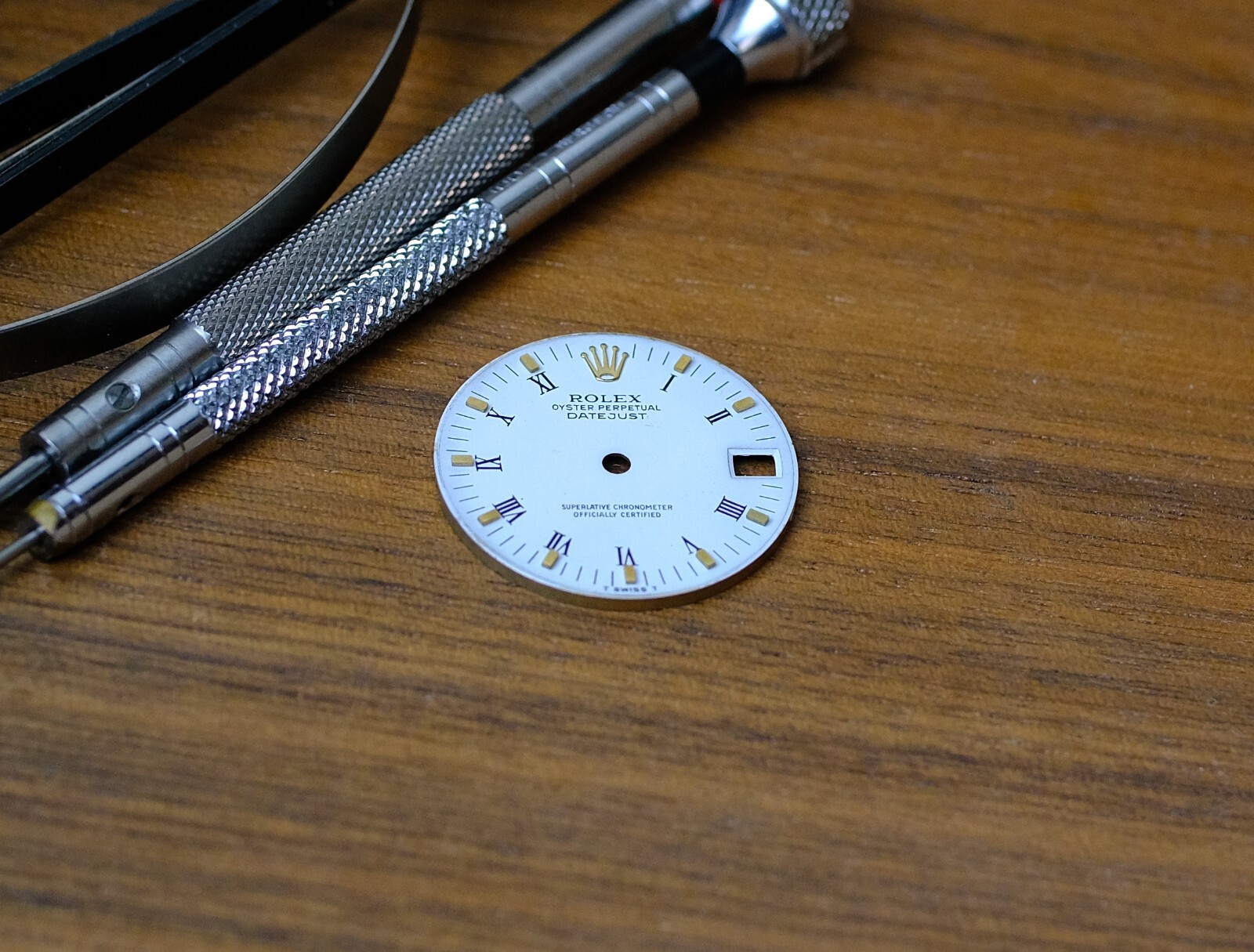 AUTHENTIC ROLEX OEM 31MM DATEJUST WHITE ROMAN DIAL W/ GOLD INDEX 68278 MID-SIZE
