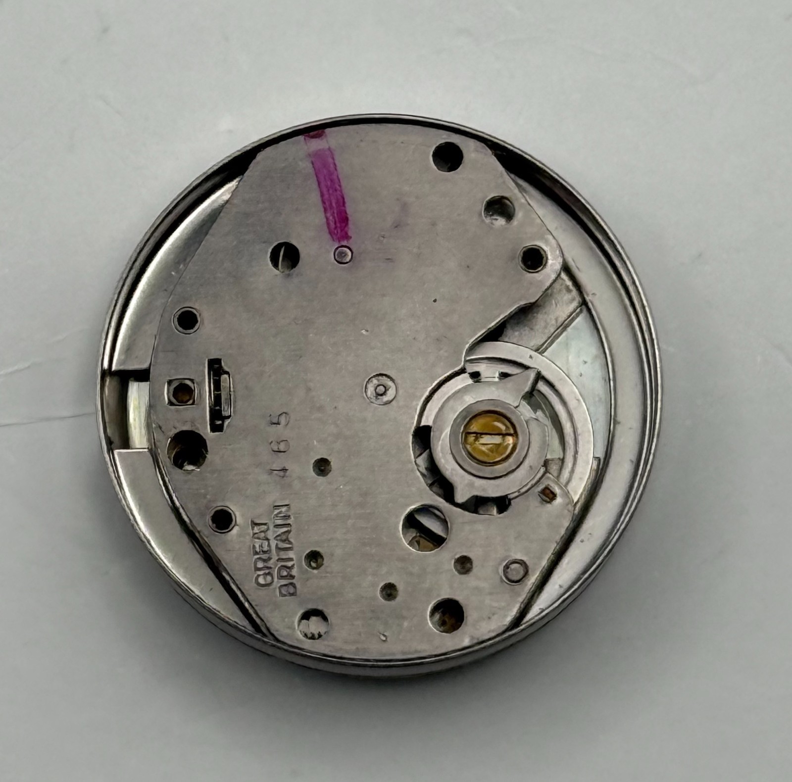 Timex 465 Watch Movement Great Britain Brown Dial Vintage Parts Repair 15.1mm