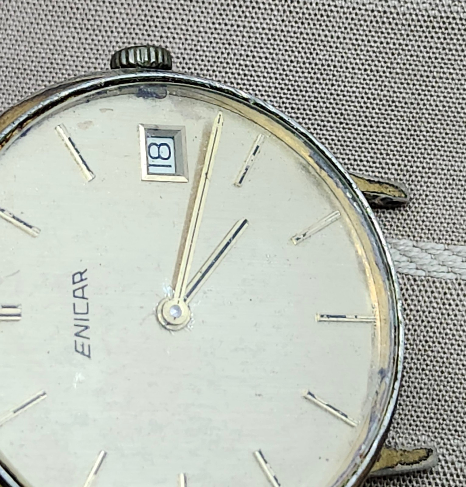Enicar 112-22-23 Manual Wind Date Swiss Watch AR 1121 Movement – RUNNING