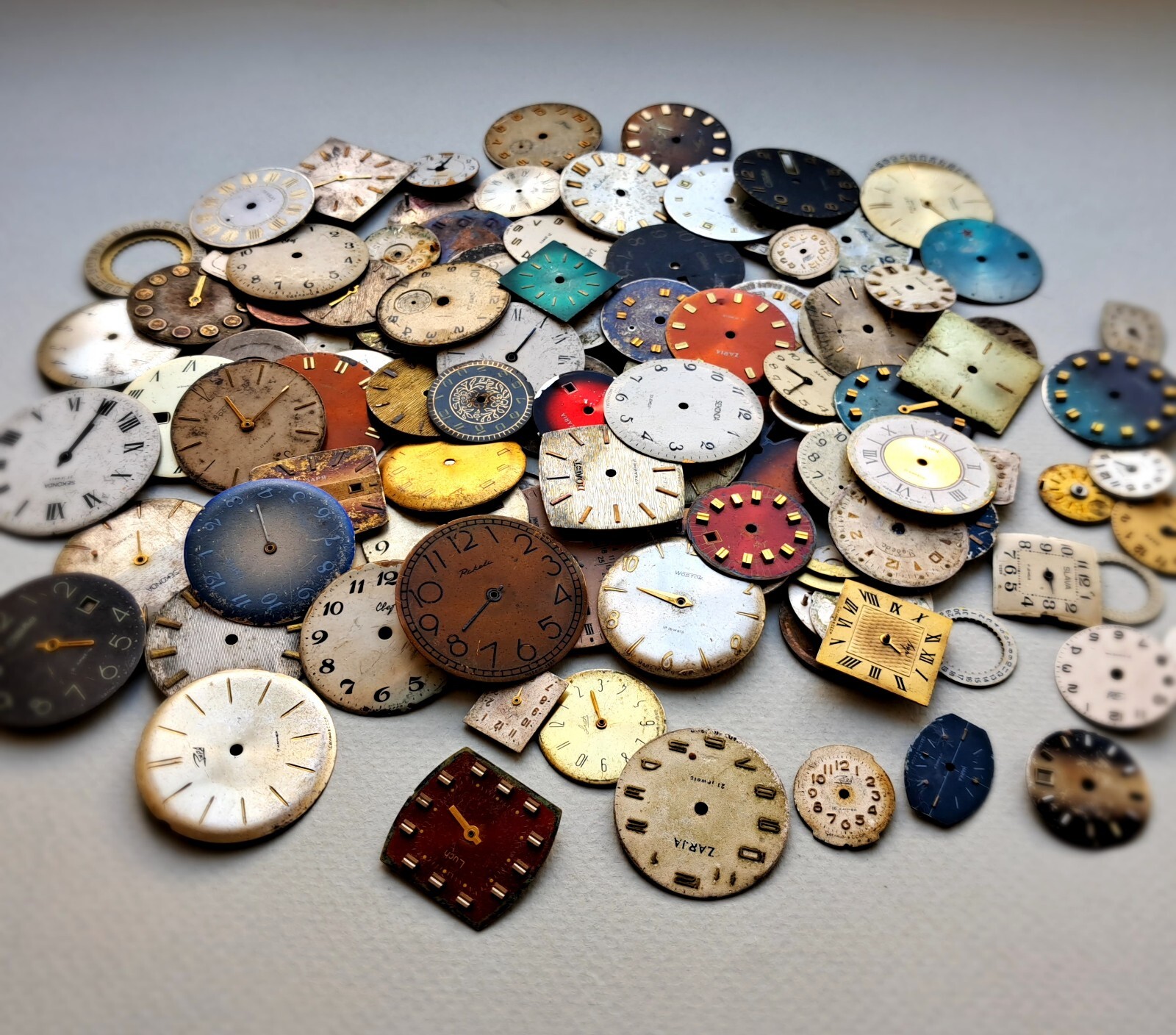 🕰️Vintage Watch Dials Lot 150g – Soviet Mechanical Clock Faces, Steampunk, Art