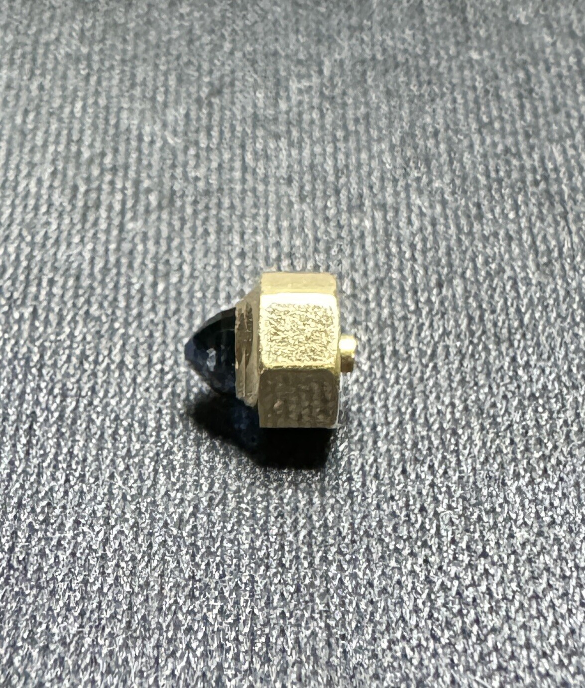 Genuine Cartier Crown Gold 18K With Blue Sapphire Stone 4.6 mm C29