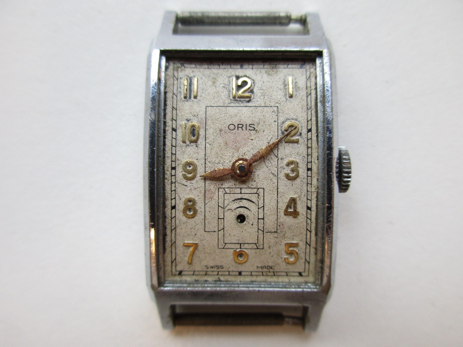 Oris cal. 491 Swiss watch movement in case – for parts
