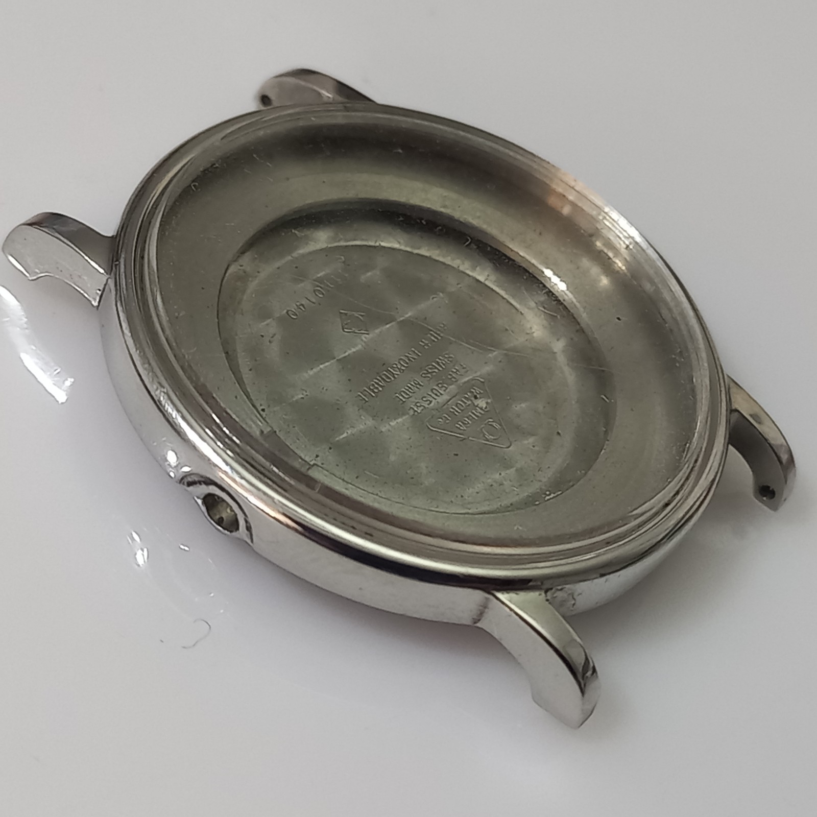 NOS 70s Vintage Omega De Ville Stainless Steel Watch Case – Ref. 111.0140 – 32mm