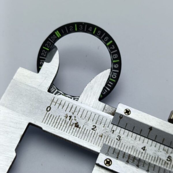 Orient World Diver Y469622-7A Watch Bezel Inner Ring NOS SAG80ABR2