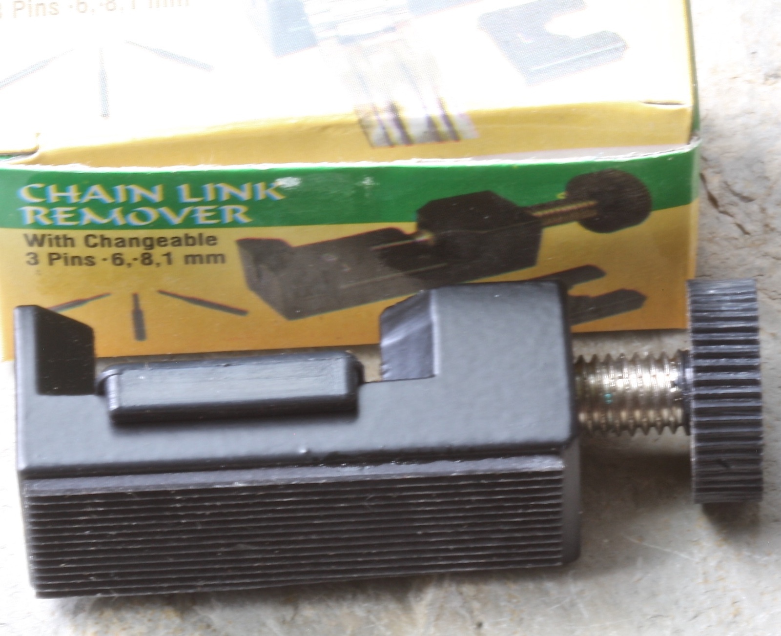 Link pin remover tool compatible with NSA vintage watch bracelet band links