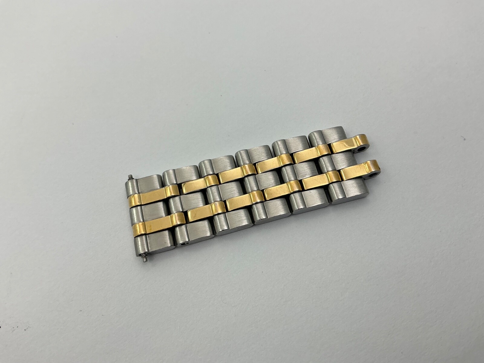 Ladies Raymond Weil 5370 Two Tone Stainless Steel CONTINUOUS Partial Band
