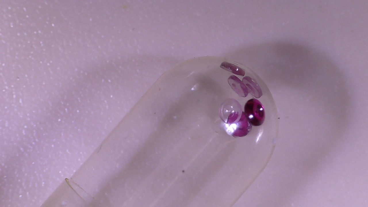 6 Settable Rubies For Watch – Diameter 1.3 Mm Hole Of 0.12 Mm