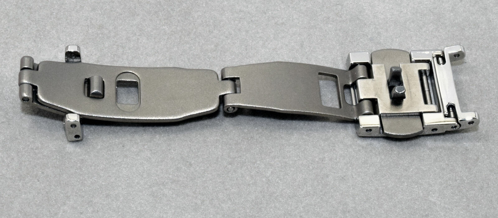 New RADO Integral Steel & Titanium Ladies 15mm Watch Bracelet Clasp 04443 4443