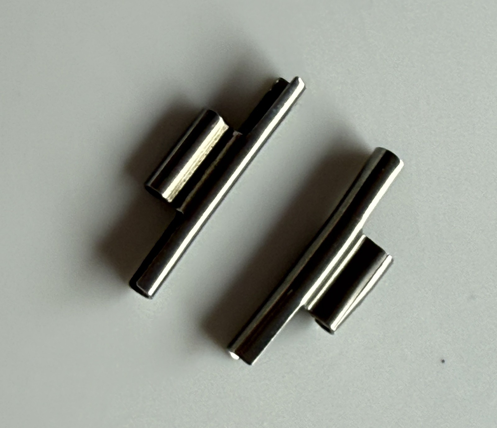 Genuine Rolex 2 Connector – Tube for Curved fitting 18-7 mm Ref 7835 7205 N.O.S