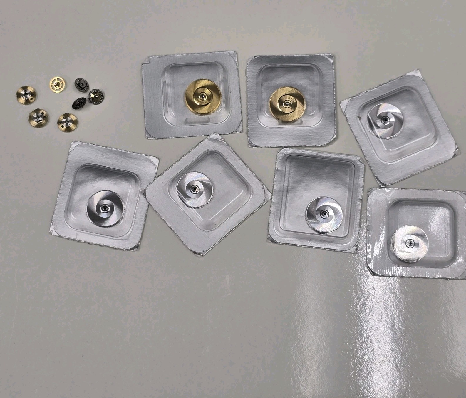 AUDEMARS PIGUET 3120 & 2385 MOVEMENT PARTS X 14 (NOS & 100% ORIGINAL)