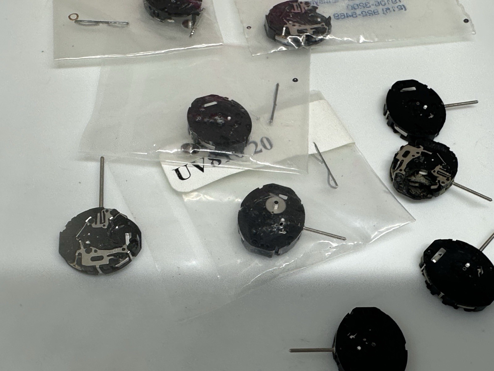 LOT 34 HATTORI MIYOTA Quartz WATCH MOVEMENTS Some Run Parts Repair Crafts