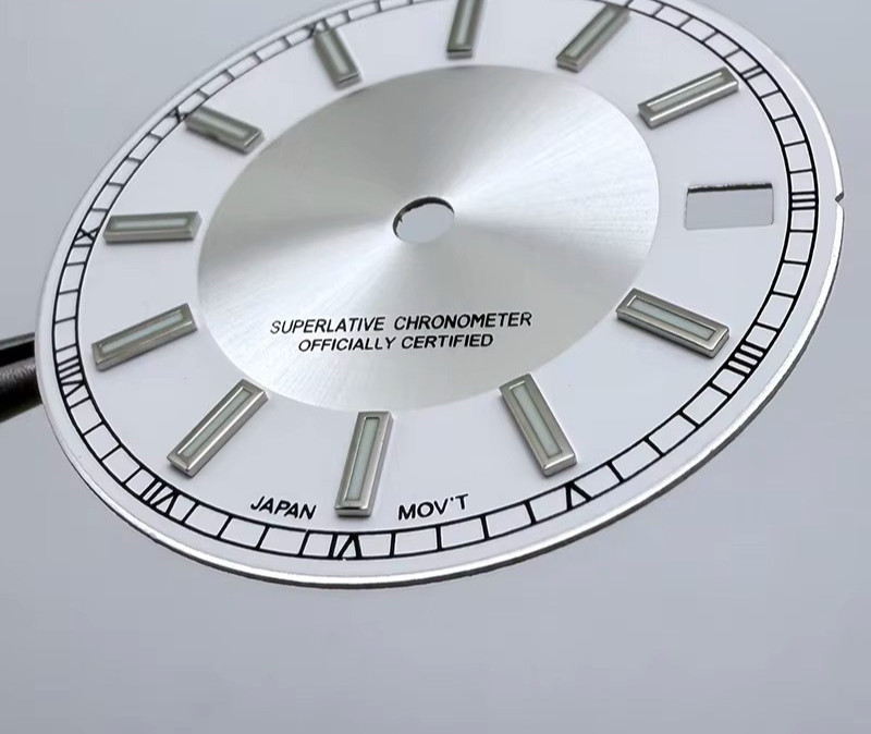 28.5mm NH35 Sunburst Watch Dial Arabic Tuxedo In Black & Silver Green Luminous