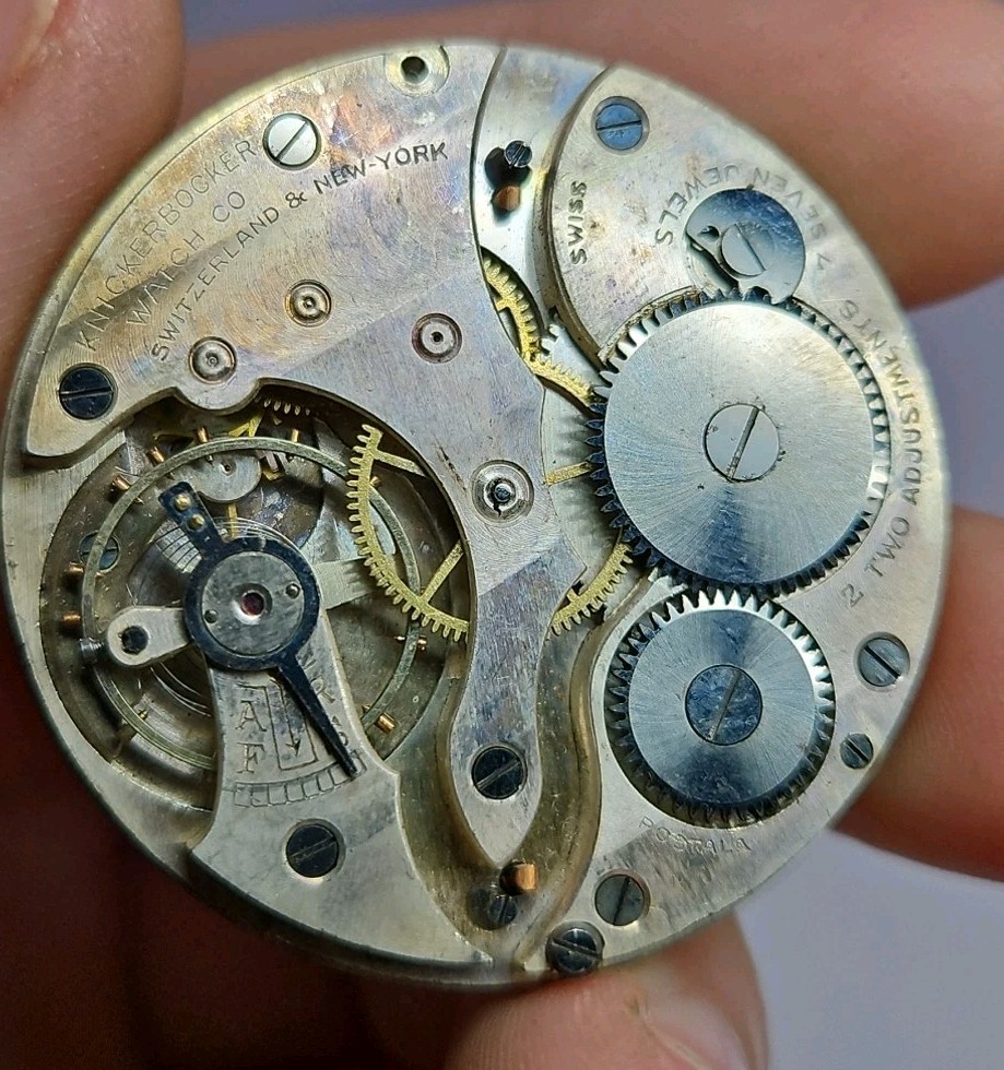 Knickerbocker Stuyvesant Pocket Watch Movement 41.94mmFor Parts/Repair