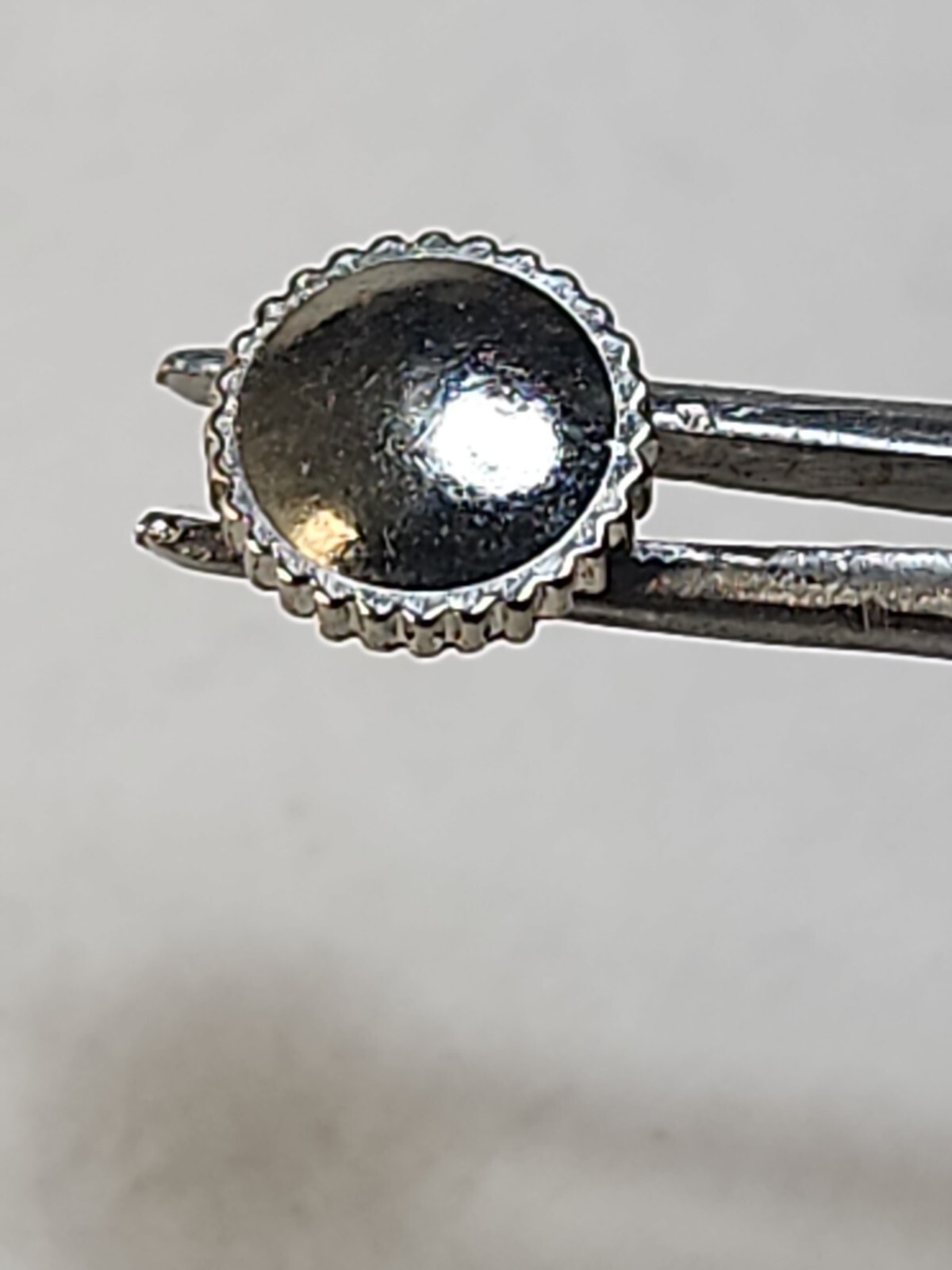 Vintage White G.F. Watch Crowns Tap 10 5.2mm dia. 3mm long post. Fits 2.25 tube