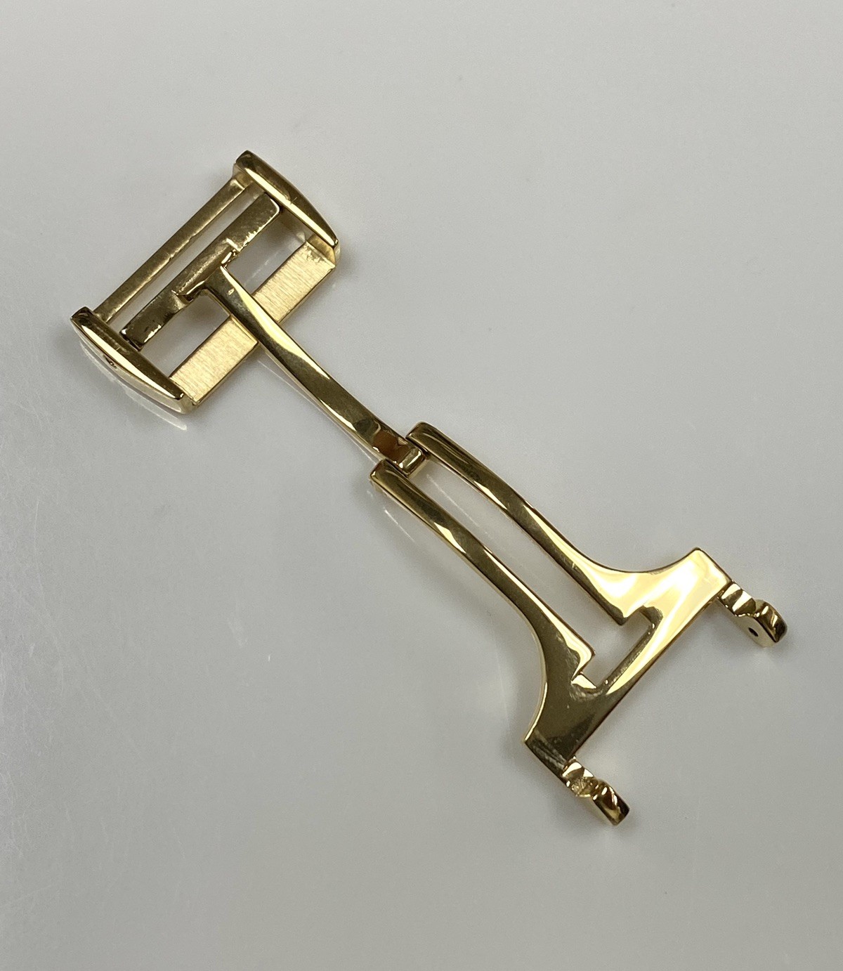 Original Burberry 18mm Gold Color Deployment Band Watch Buckle