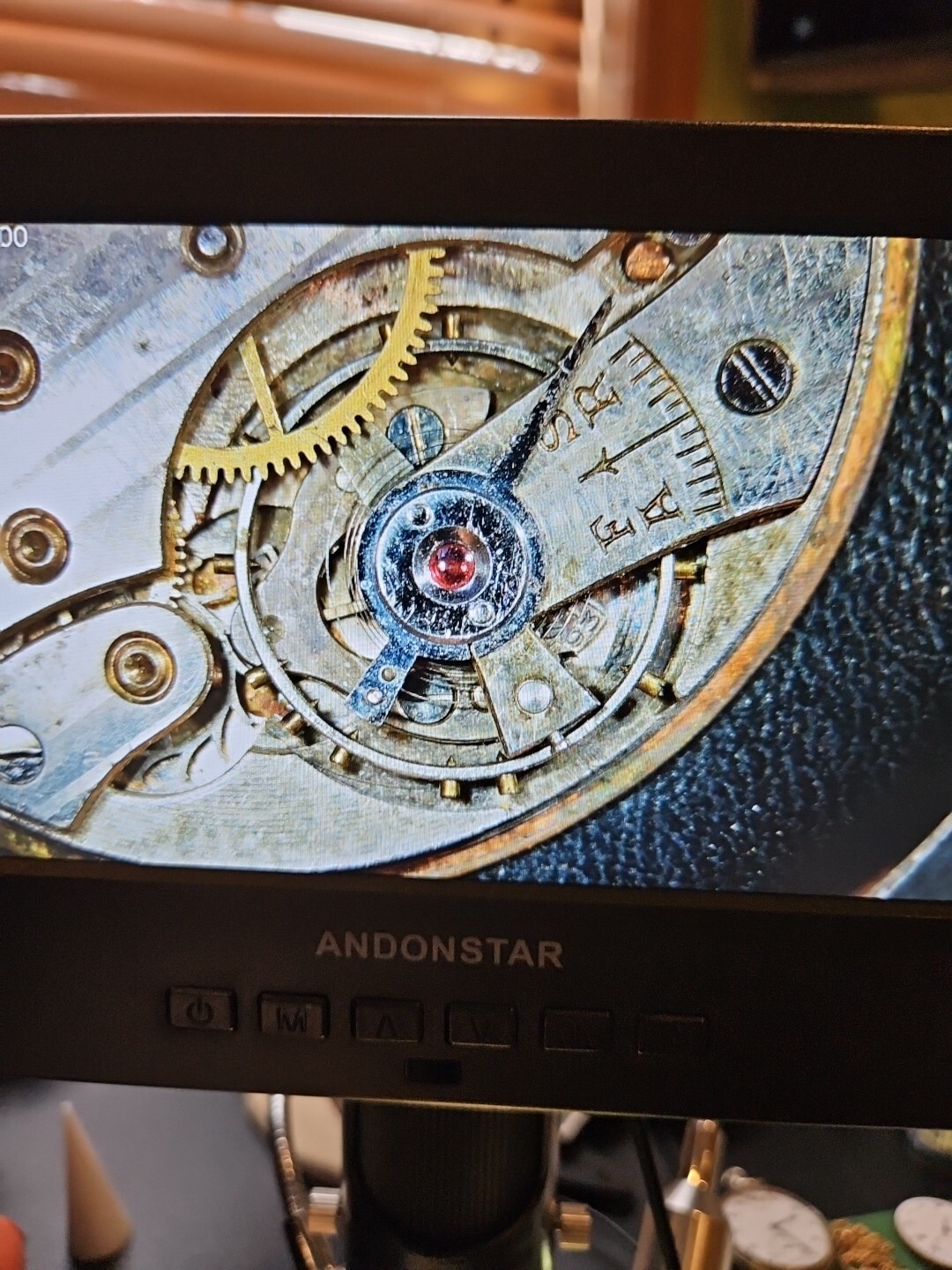 EMPIRE SWISS WATCH MOVEMENT 7j FOR REPAIR/PARTS