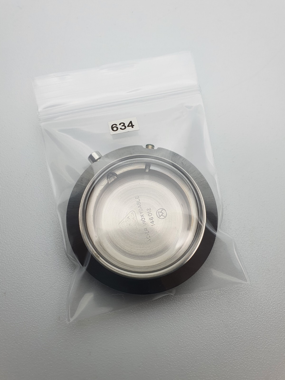 Omega Chronostop 146012 Case – Parts