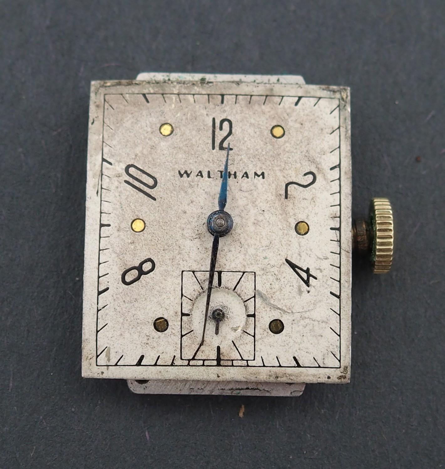 Waltham 750-B 17J Watch Movement for Parts Repair #F127