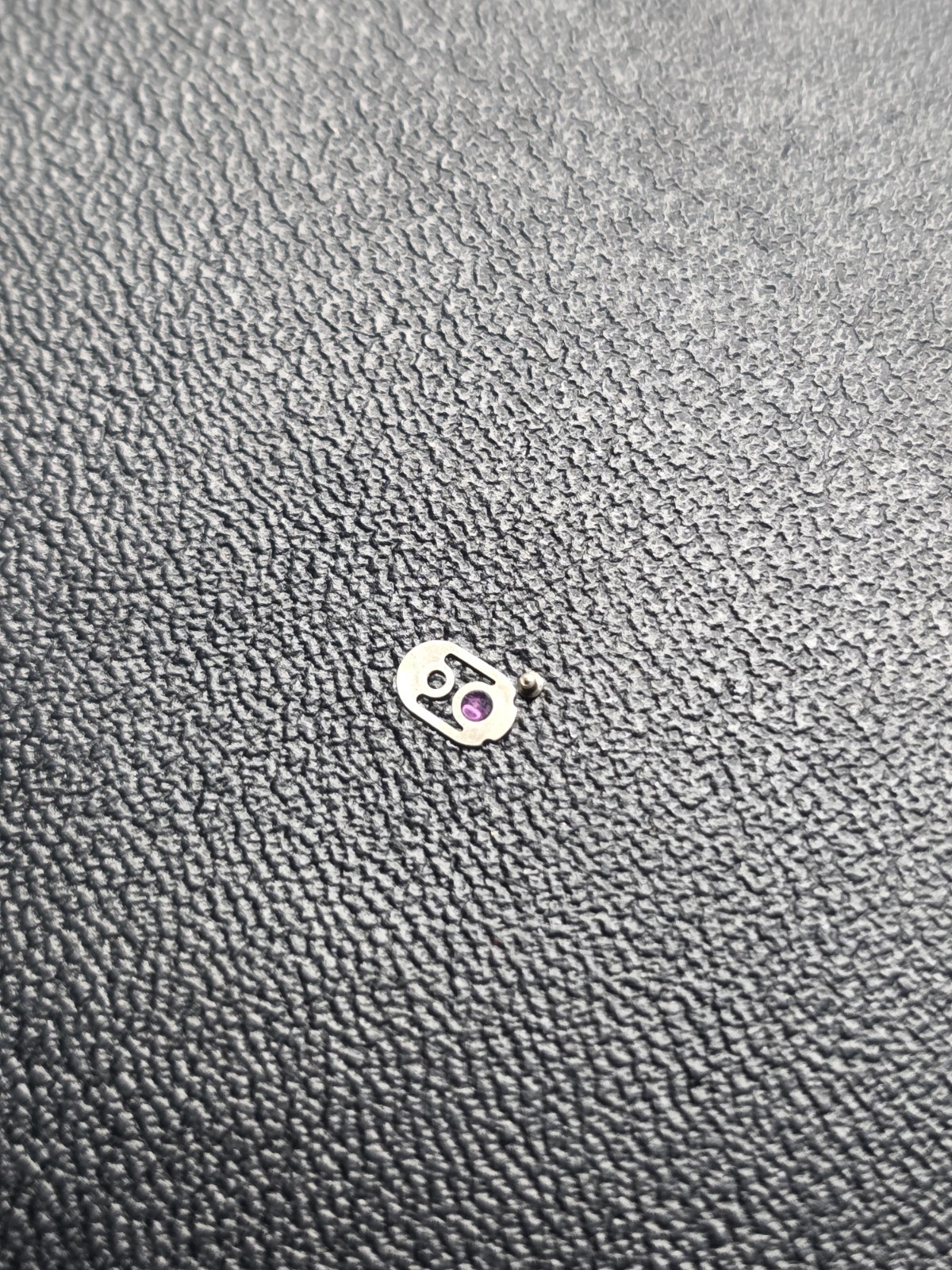 Benrus BH25 / ETA 679 Balance Cap Jewel & Chaton Assembly (Lower) – Original
