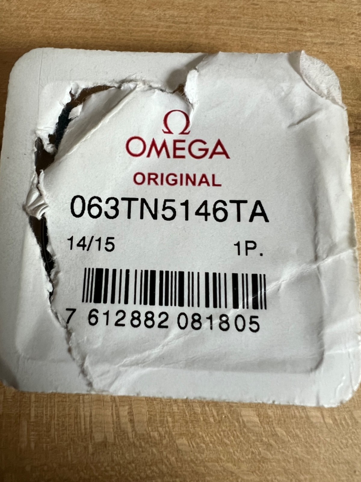 Omega original unused black 37mm Speedmaster bezel and glass 37mm 063TN5146TA