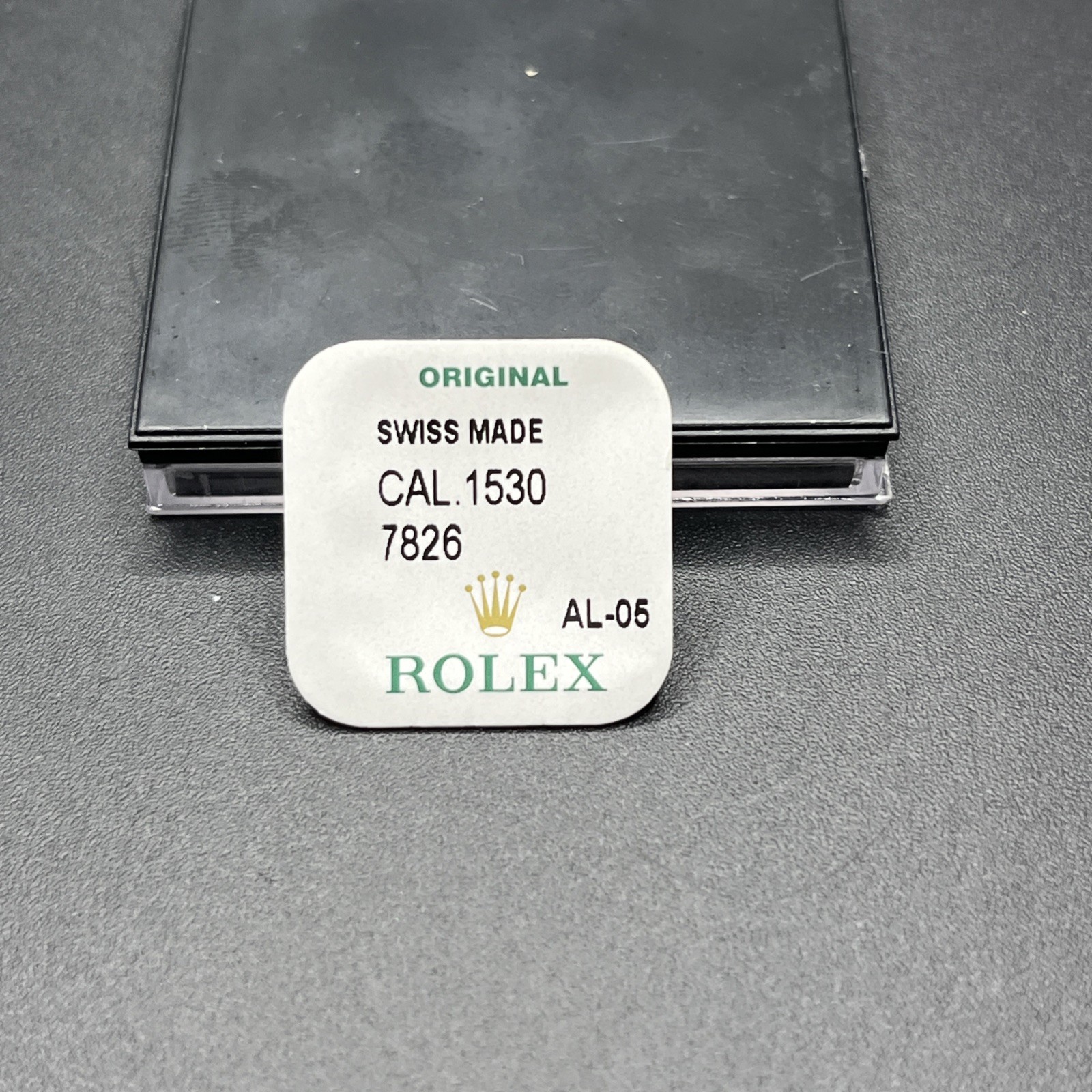 New Genuine Rolex Cal. 1530 Part 7826 Barrel Arbor
