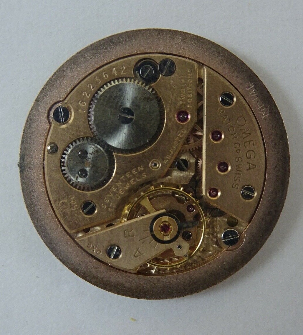 Original Omega cal. 540 Movement with Dial Balance okay needs cleaning