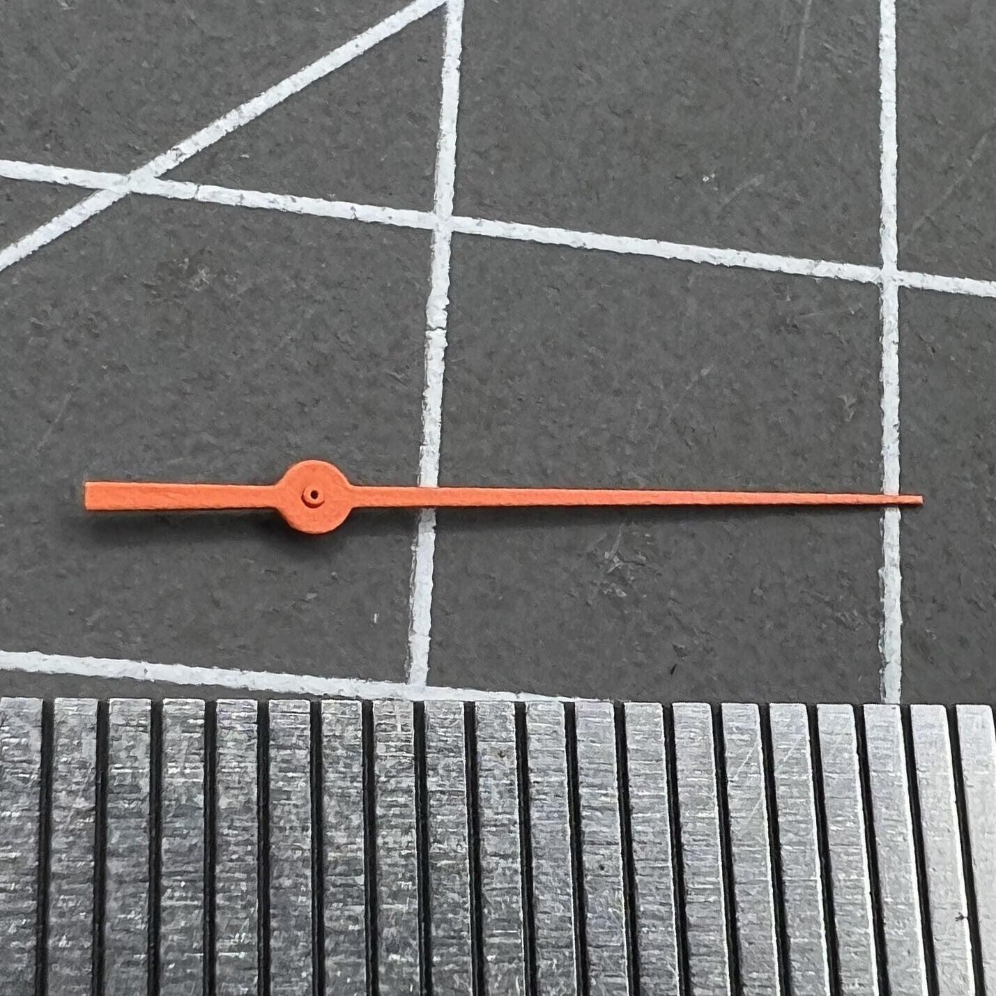 2 PIECES Diving Orange Small Second Hand for NH35A/NH36A SKX007/SRP777