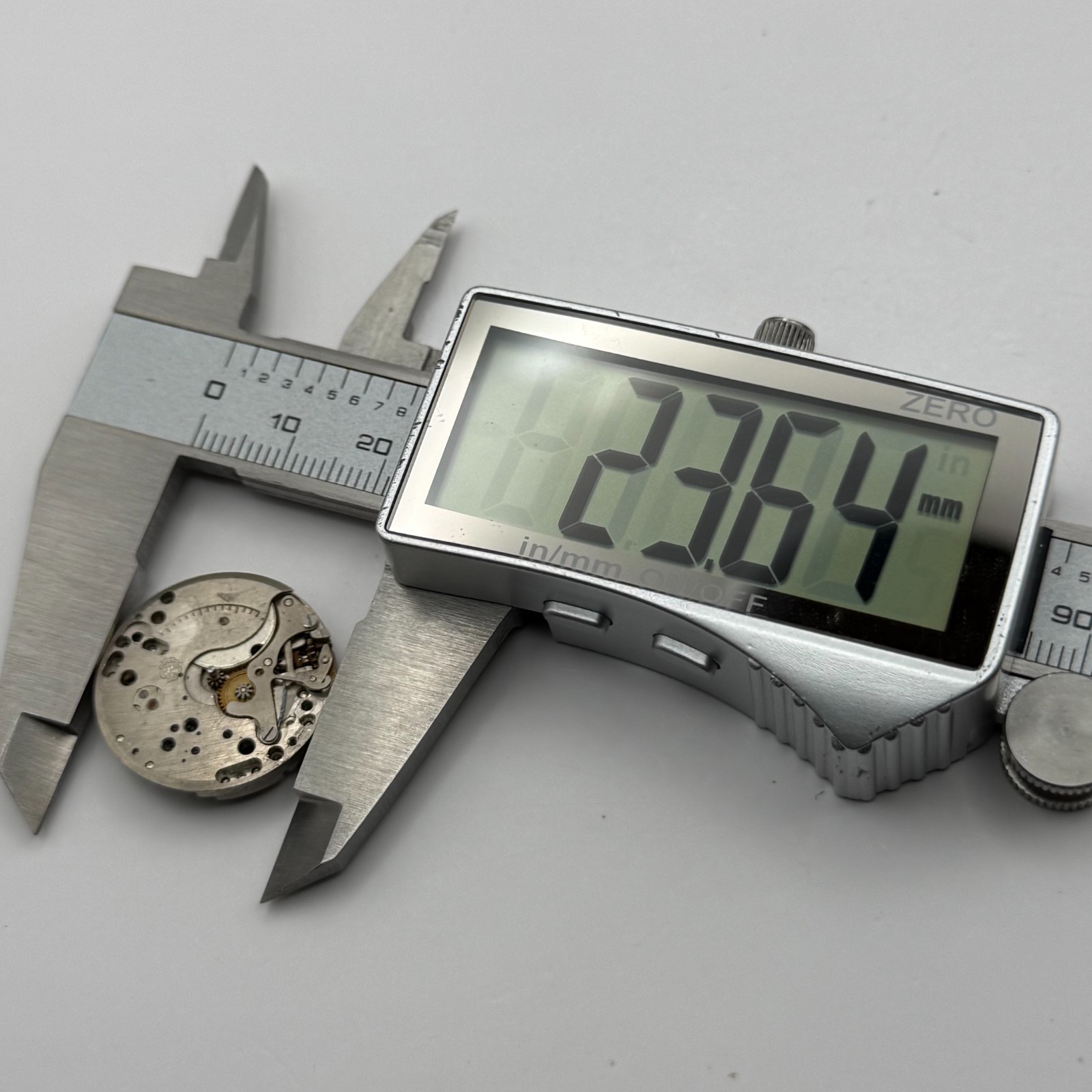 Peseux 170 Watch Movement 15 Jewels Swiss Manual Wind Parts Repair 23.3mm
